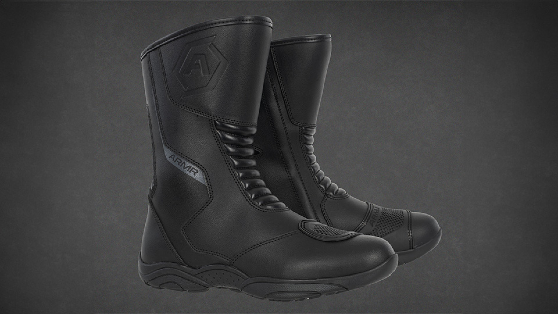 https://www.raceleathers.co.uk/image/cache/catalog/Blog%20Images/Armr%20Kiso%204.0%20Boots%20Review-1920x1080.jpg