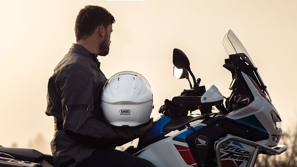 Autumn Motorcycle Helmets - A Guide to Riding Safely and Stylishly