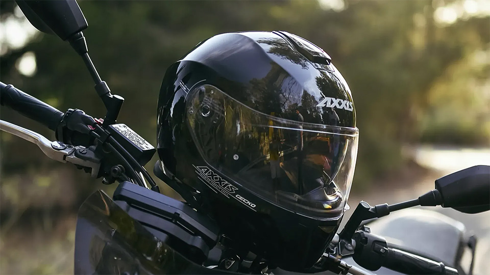 ECE 22.06 Motorcycle Helmet Guide