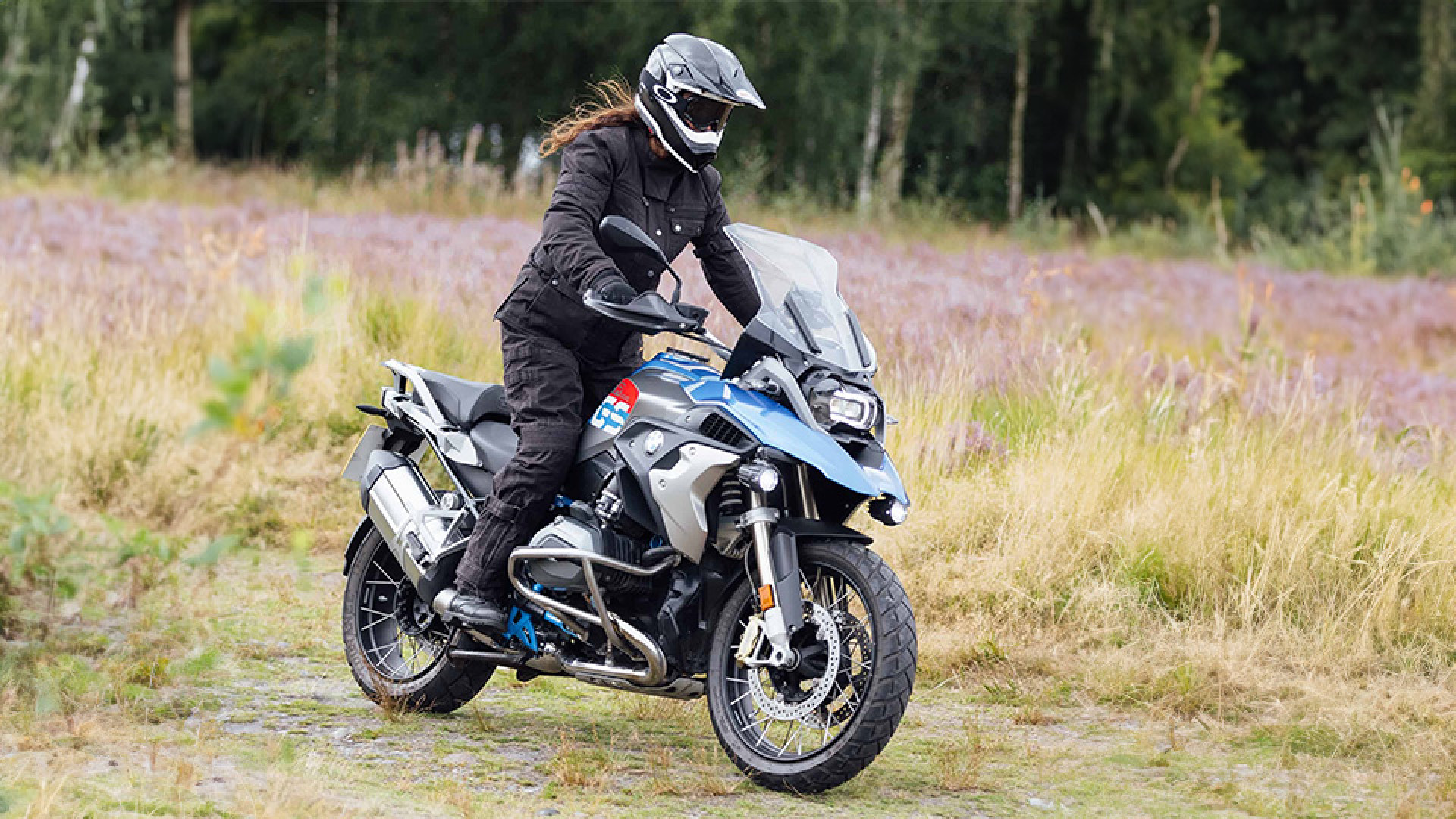 https://www.raceleathers.co.uk/image/cache/catalog/Blog%20Images/Merlin%20Mahala%20Ladies%20Motorcycle%20Trousers%20Review-1920x1080.jpg
