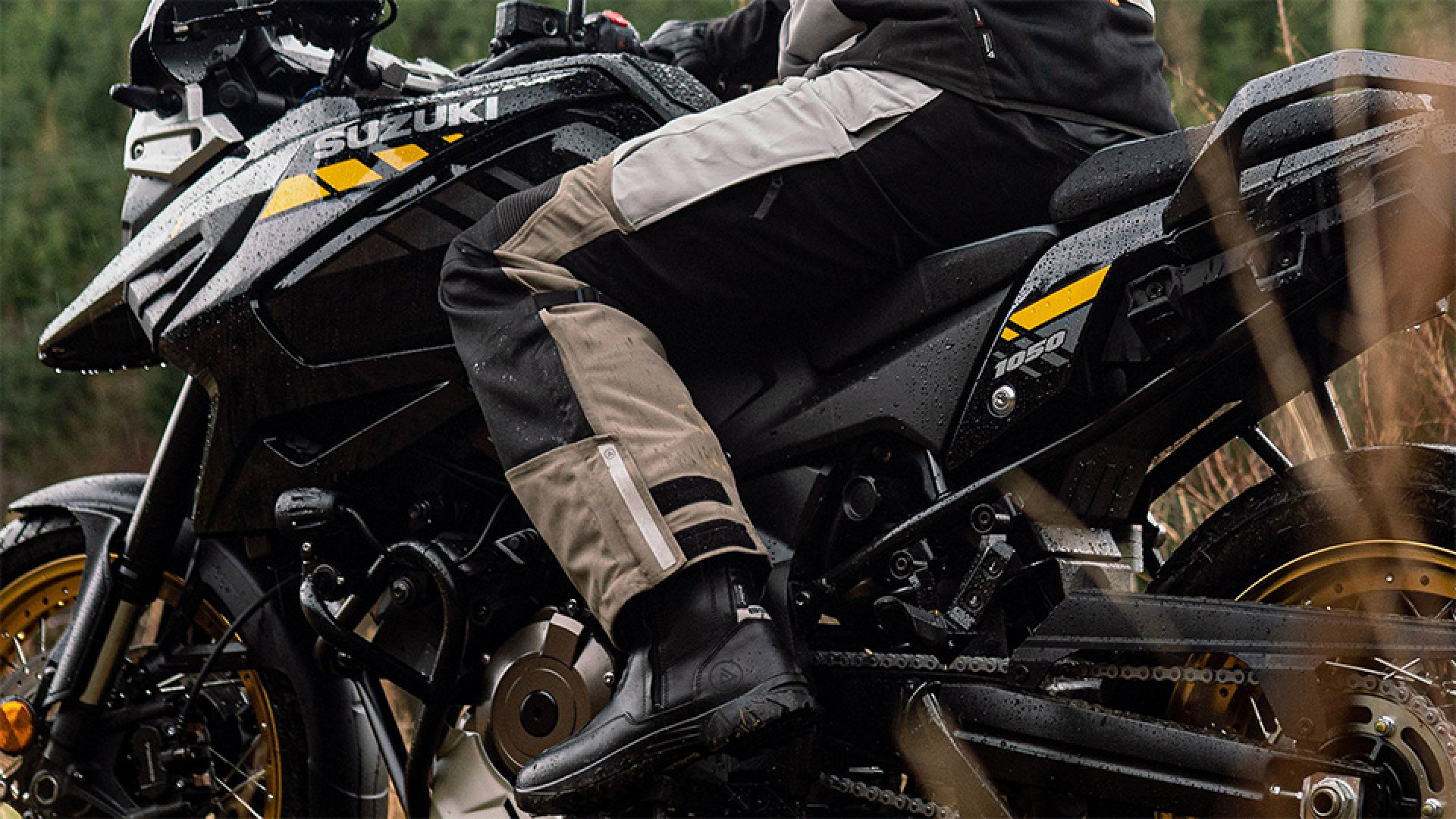 https://www.raceleathers.co.uk/image/cache/catalog/Blog%20Images/Oxford%20Stormland%20Trousers%20Product%20Review-1920x1080.jpg