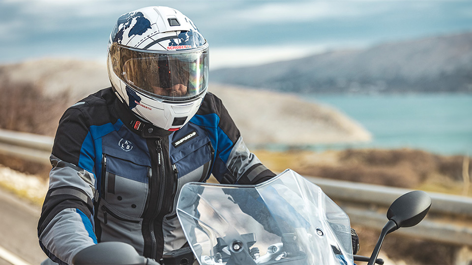 Schuberth C5 Helmet Review