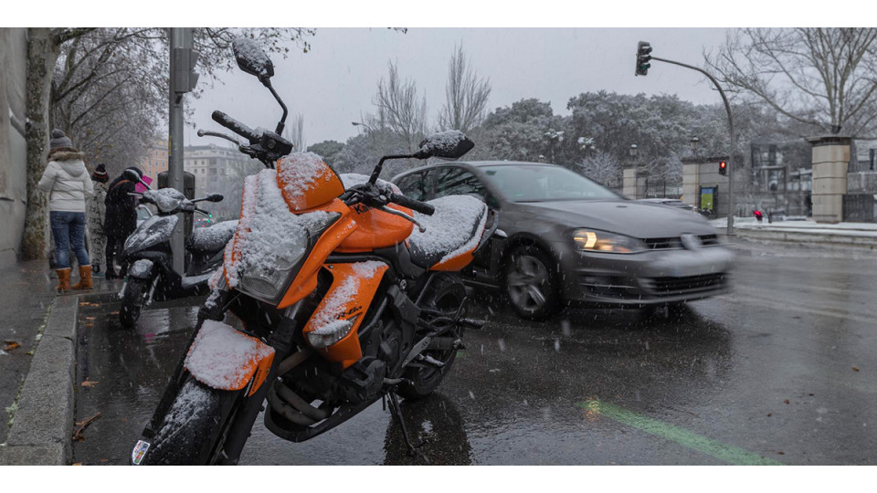 How Do You Winterproof a Motorcycle?